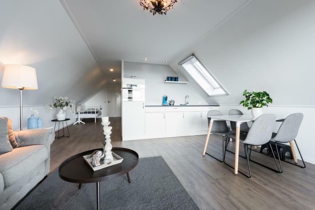 Chez Marly Appartement Oosterblokker Buitenkant foto